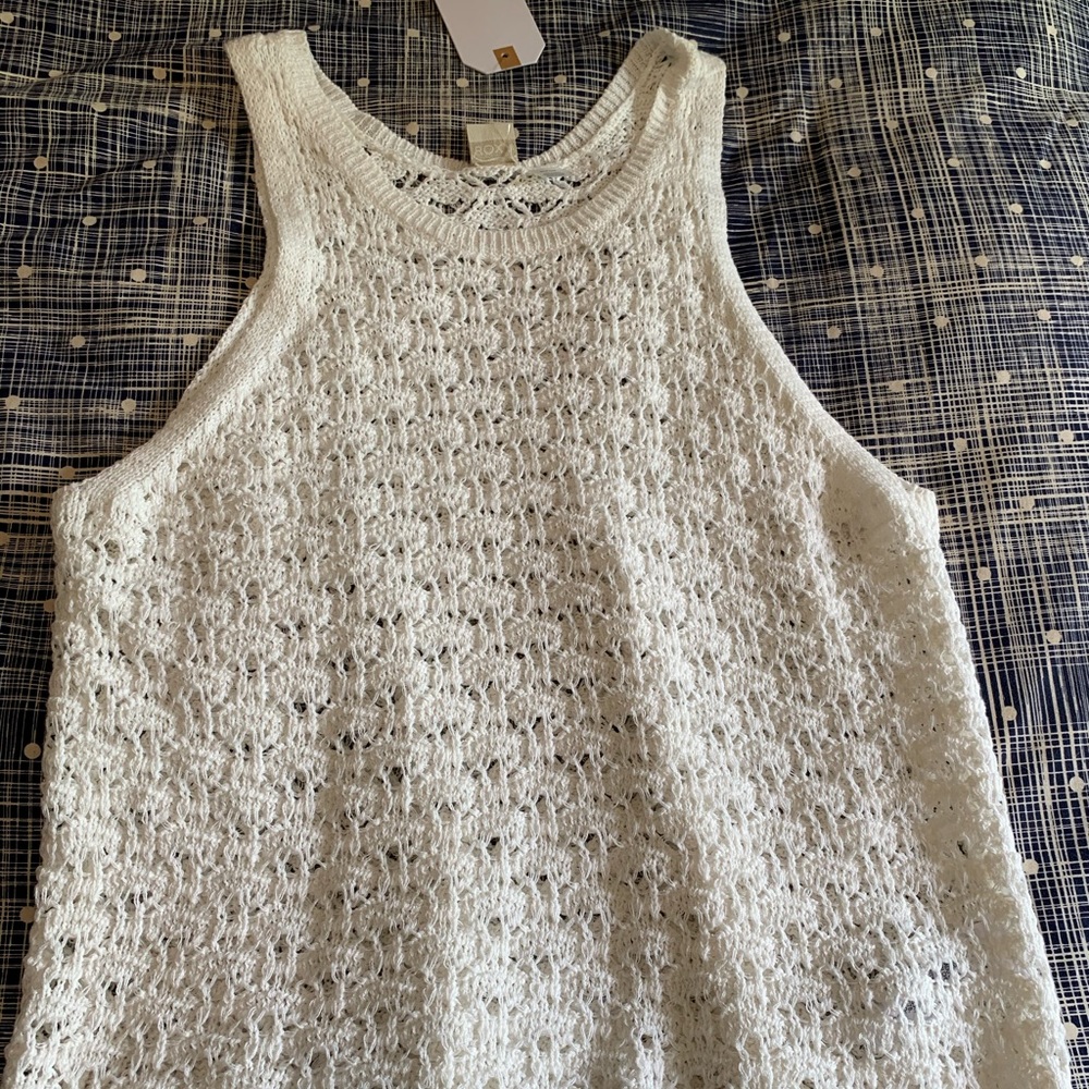Roxy tank